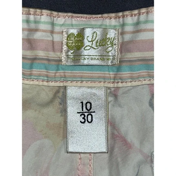 Lucky Brand Tropical Floral Cargo Capri Pants Pink Green White Bloom Print 10/30 - Picture 10 of 11